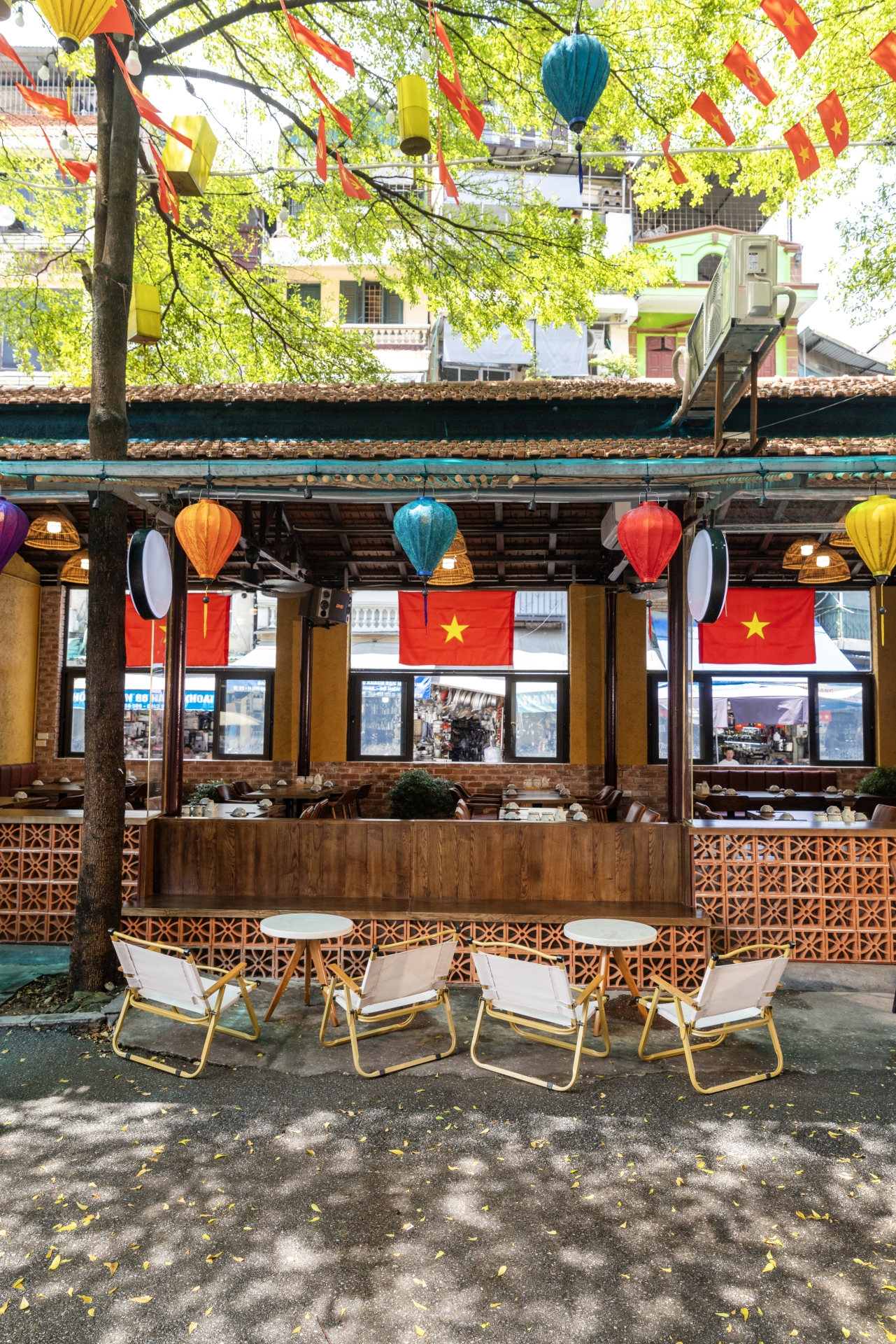 Không gian nhà hàng Ẩm thực Đồng Xuân